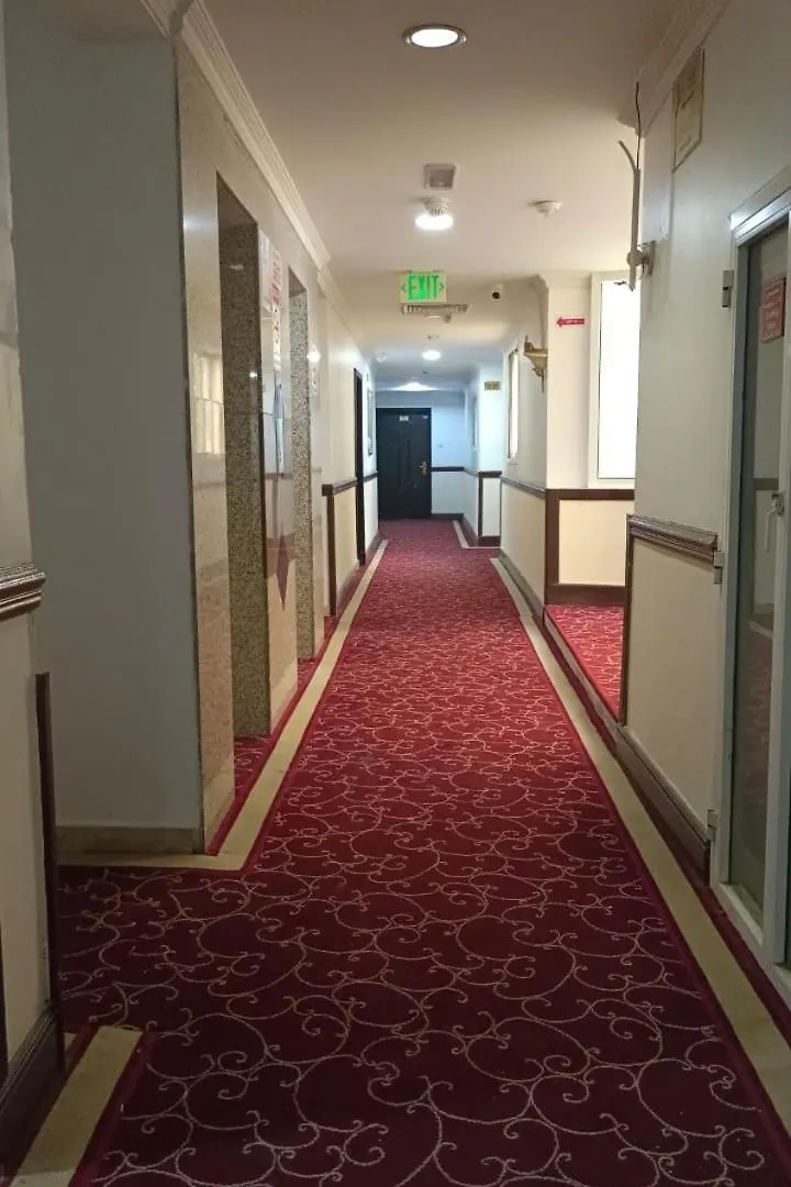 Partition Rooms In Deebaj Hotel Apartment 迪拜